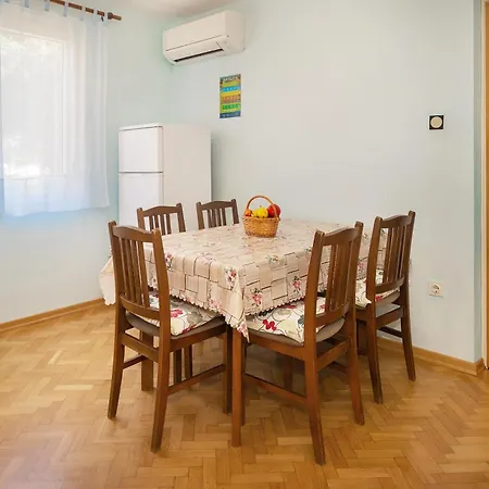 Lidija In A Quiet Area Appartement